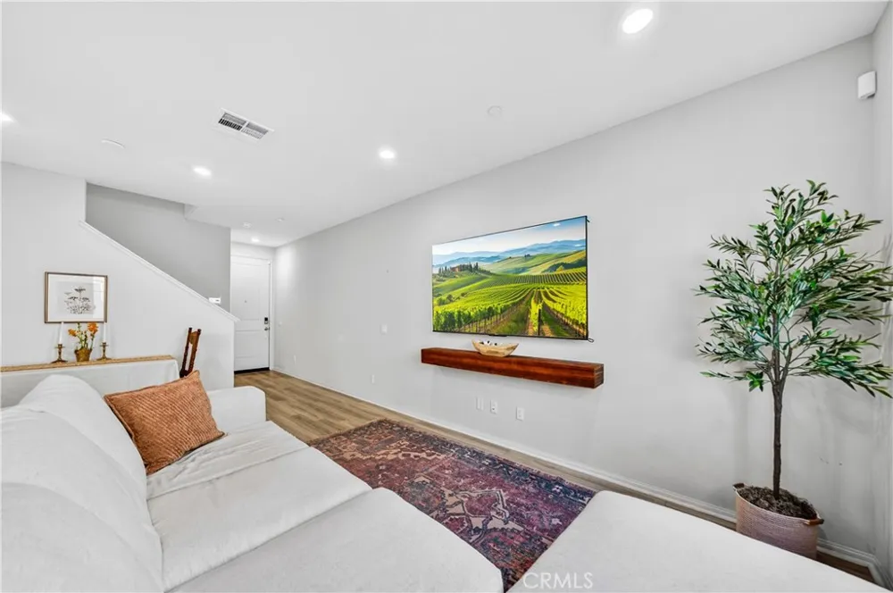40500 Birchfield Drive Temecula, CA 92591