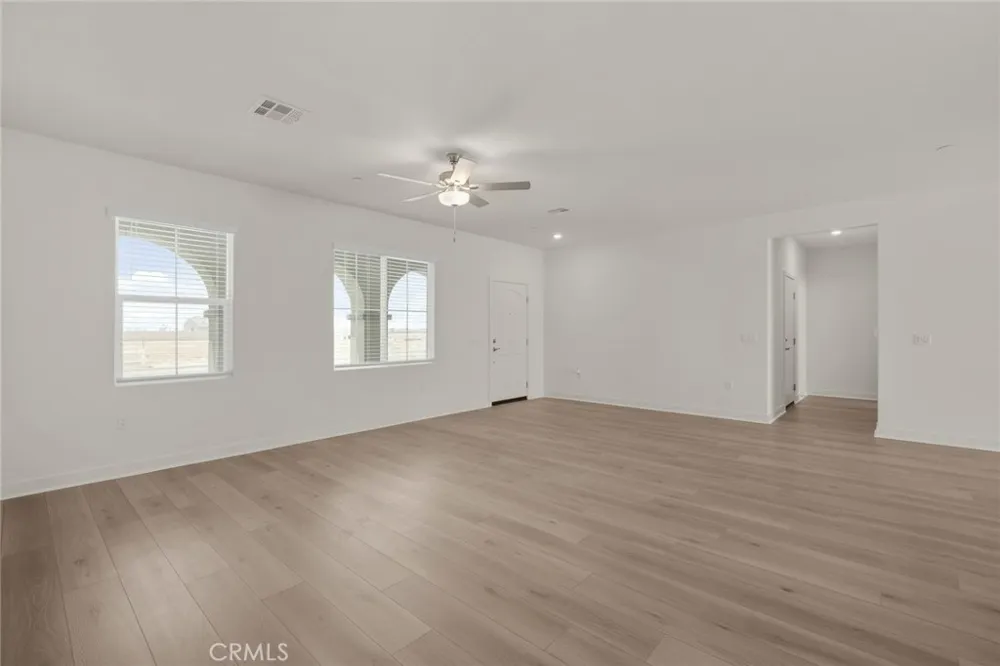 14878 Desert Lily Court Apple Valley, CA 92307