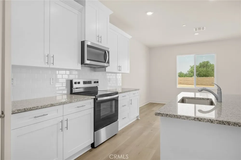 14538 Indigo Apple Valley, CA 92307