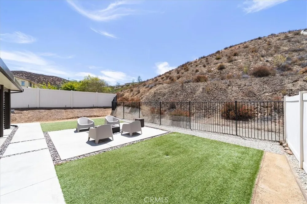 35145 Fennel Lane Lake Elsinore, CA 92532