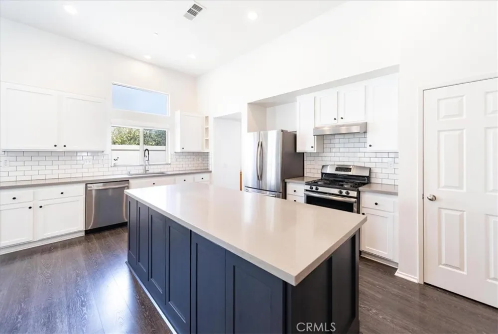 35145 Fennel Lane Lake Elsinore, CA 92532