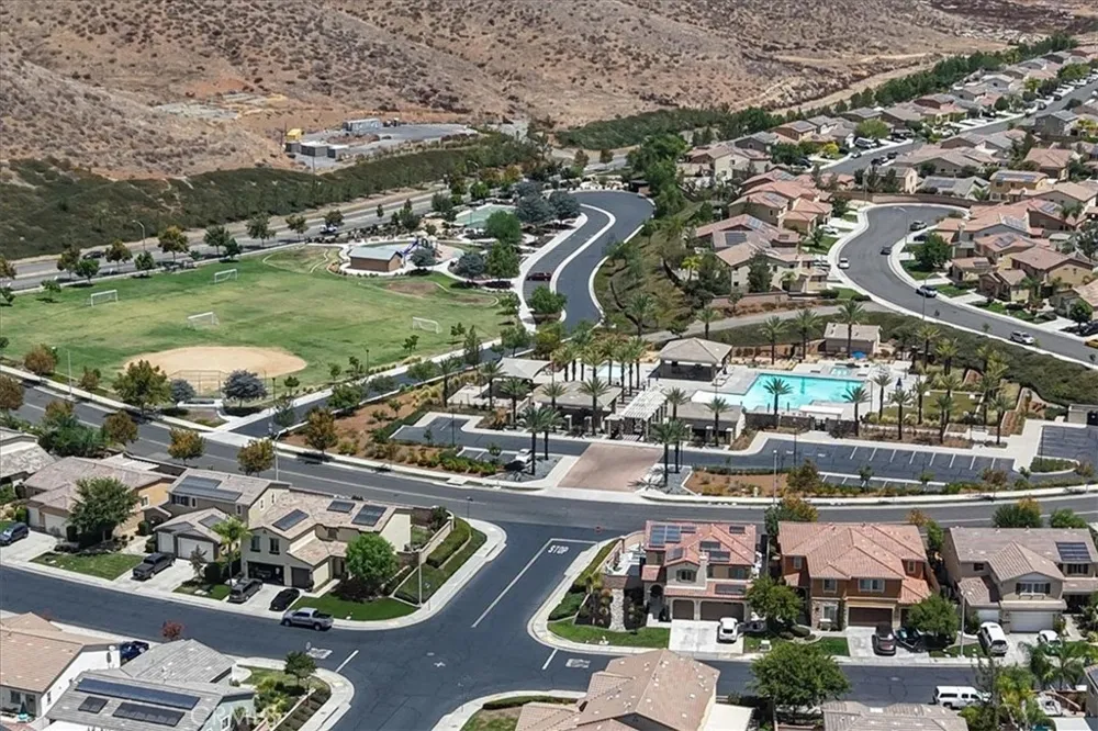 35145 Fennel Lane Lake Elsinore, CA 92532