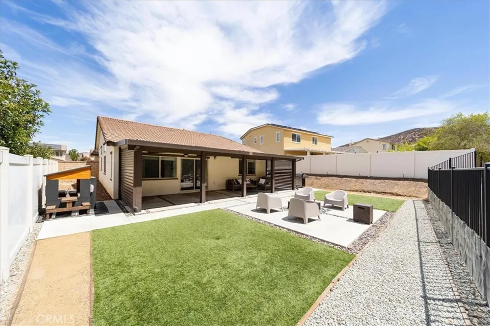 35145 Fennel Lane Lake Elsinore, CA 92532