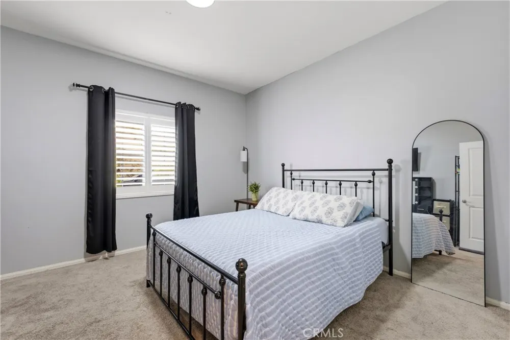 28414 Cats Claw Dr Winchester, CA 92596
