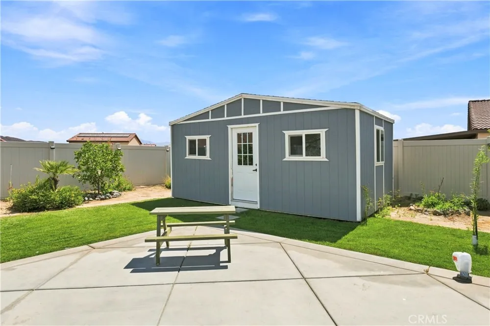 28414 Cats Claw Dr Winchester, CA 92596