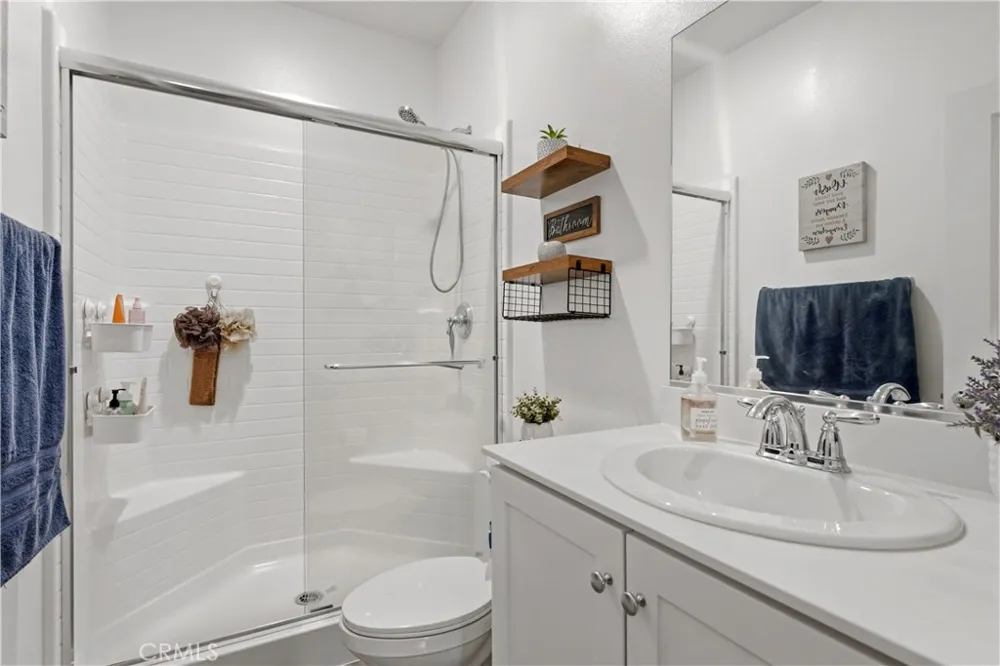 28414 Cats Claw Dr Winchester, CA 92596