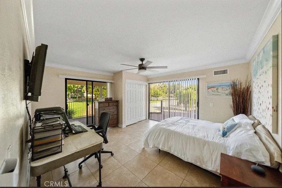 22032 W San Joaquin Drive Canyon Lake, CA 92587