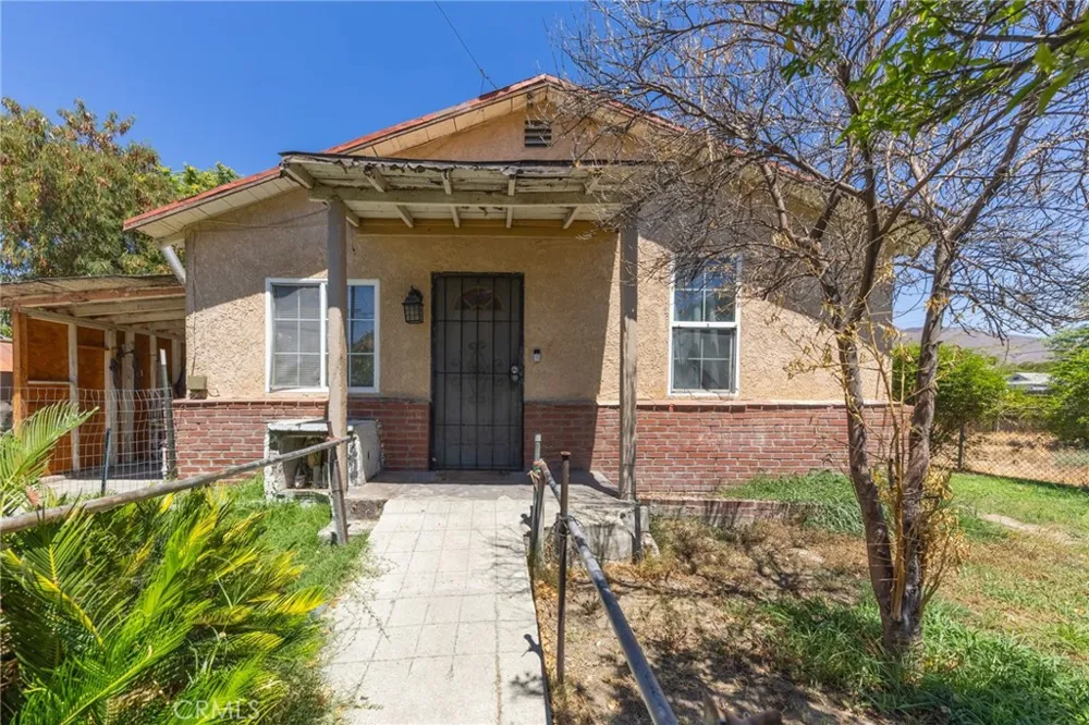 375 E 2nd San Jacinto, CA 92583