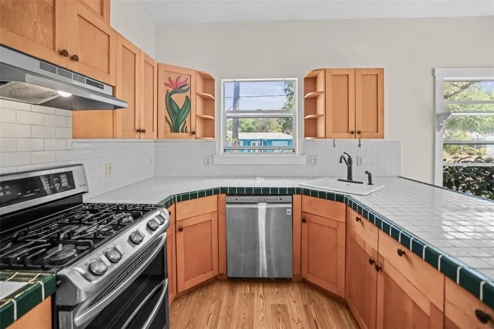 1777 BAYSHORE BOULEVARD Dunedin, FL 34698