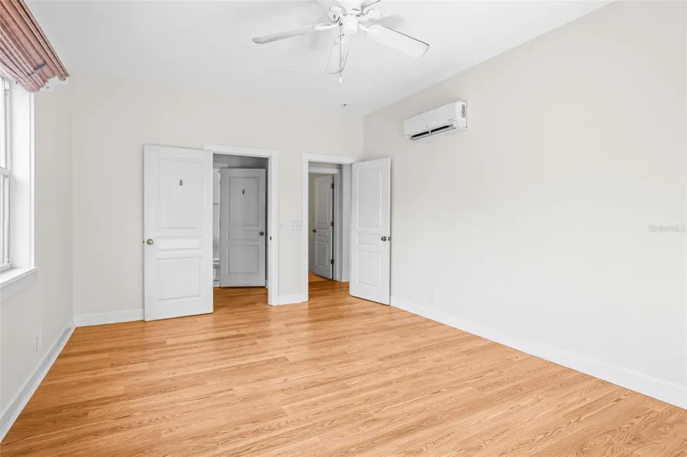 1777 BAYSHORE BOULEVARD Dunedin, FL 34698