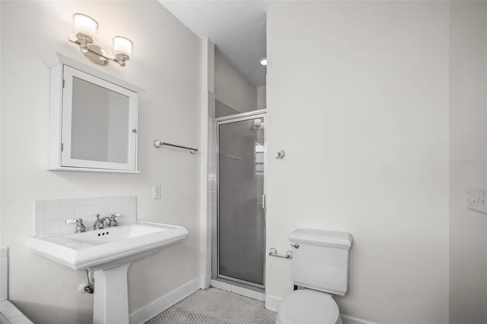 1777 BAYSHORE BOULEVARD Dunedin, FL 34698