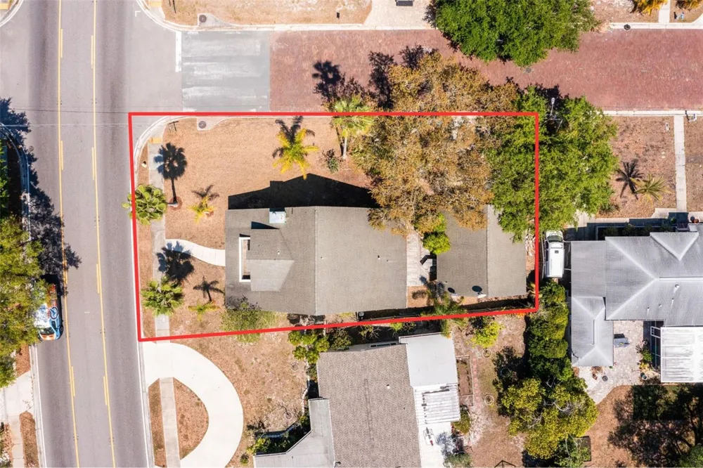 1777 BAYSHORE BOULEVARD Dunedin, FL 34698