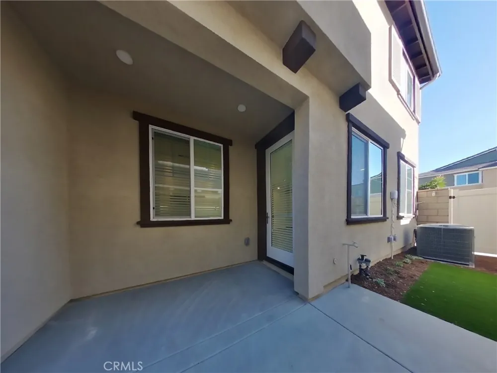31547 Willowood Menifee, CA 92584