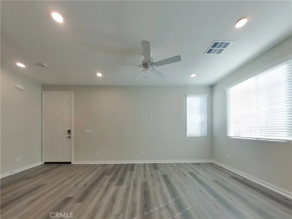 31547 Willowood Menifee, CA 92584