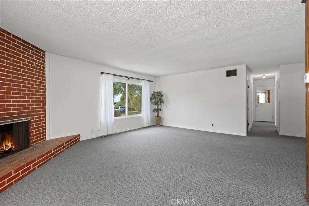 127 Brandenburg Lane Fallbrook, CA 92028