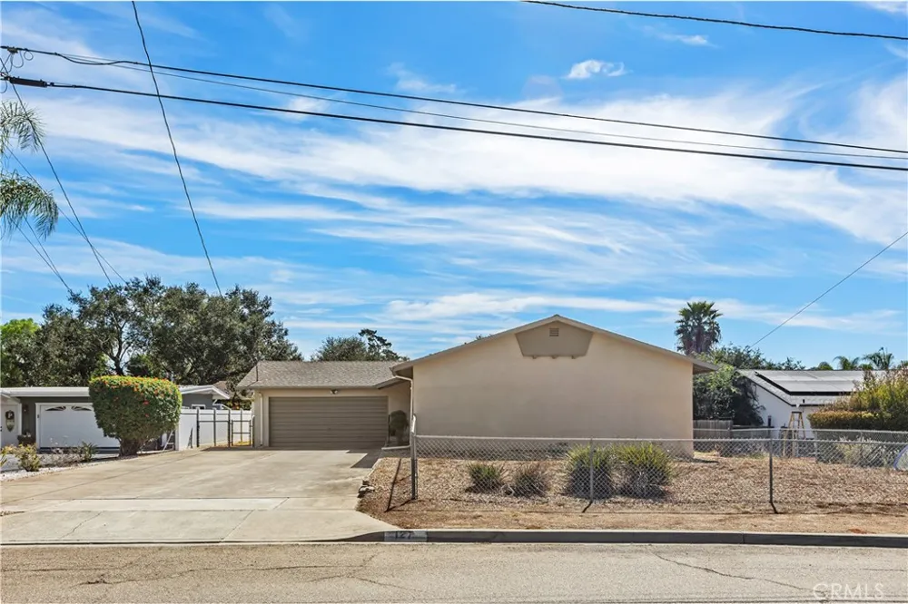 127 Brandenburg Lane Fallbrook, CA 92028