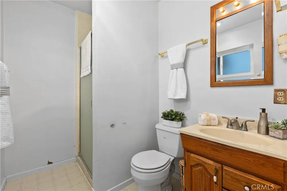 127 Brandenburg Lane Fallbrook, CA 92028