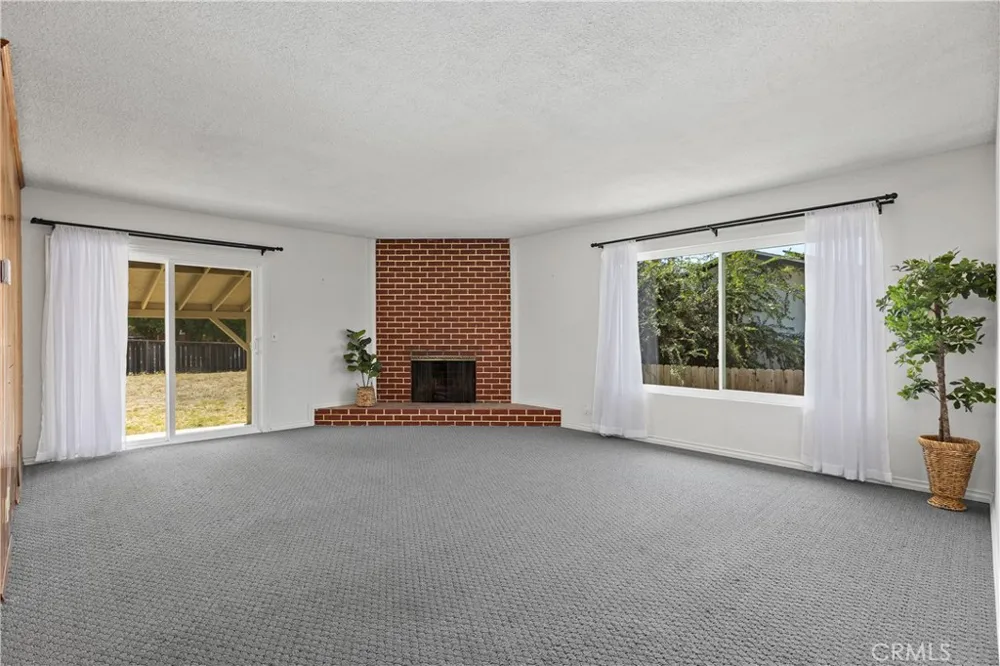 127 Brandenburg Lane Fallbrook, CA 92028
