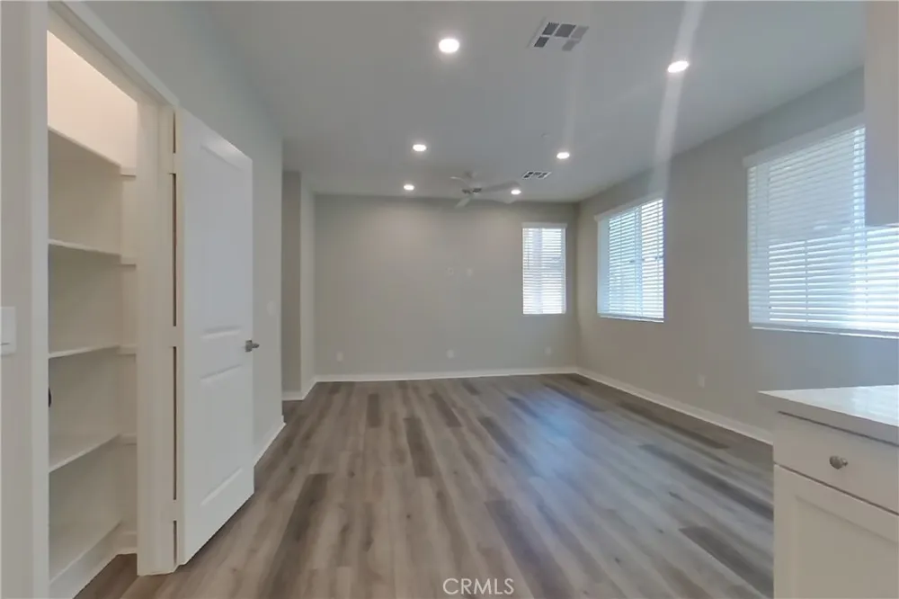31516 Hans Drive Menifee, CA 92584