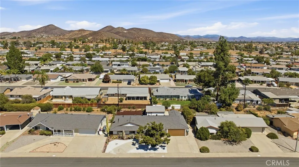 28918 Hogan Drive Menifee, CA 92586