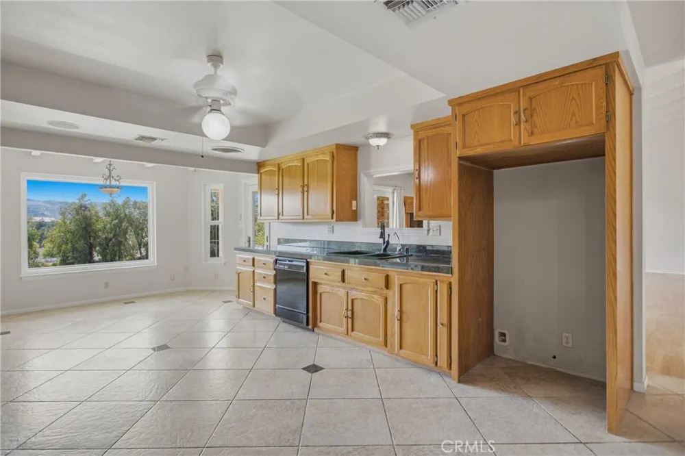 19700 Camino De Paz Murrieta, CA 92562
