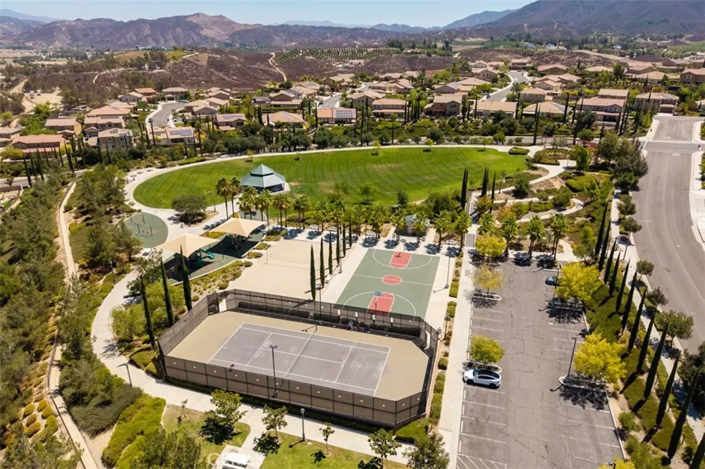 34338 Champoux Court Temecula, CA 92592