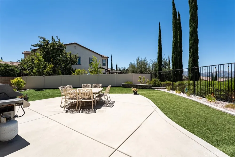 34338 Champoux Court Temecula, CA 92592