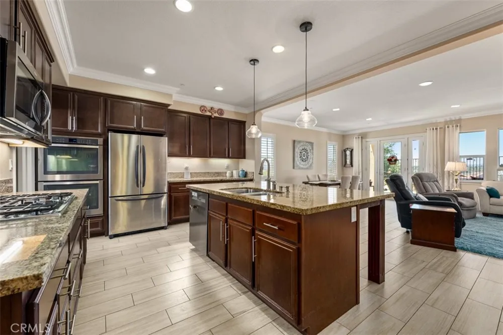 34338 Champoux Court Temecula, CA 92592