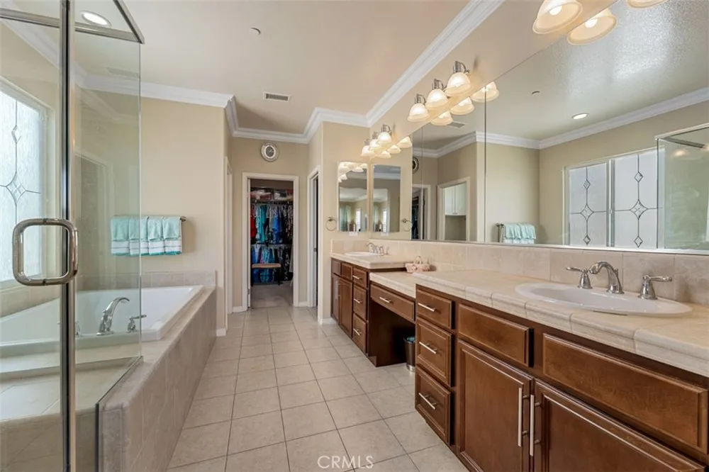 34338 Champoux Court Temecula, CA 92592