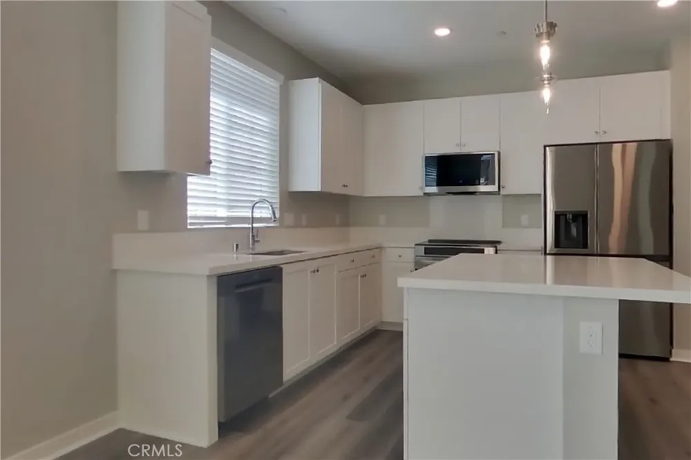 29428 Walnut Tree Way Winchester, CA 92596