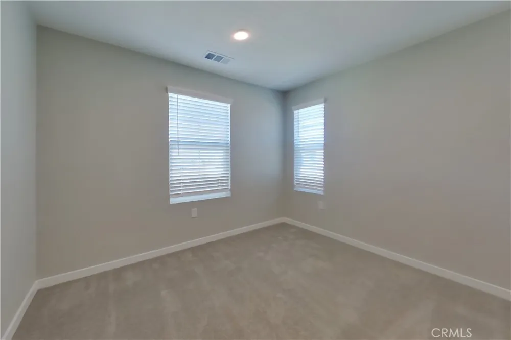 29422 Walnut Tree Way Winchester, CA 92596