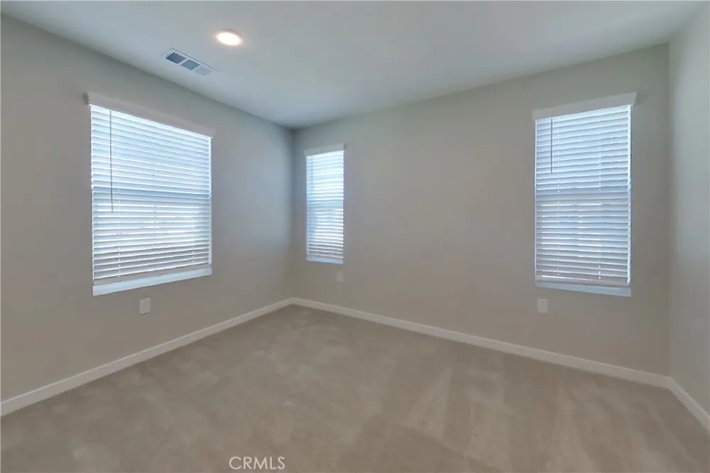 29422 Walnut Tree Way Winchester, CA 92596