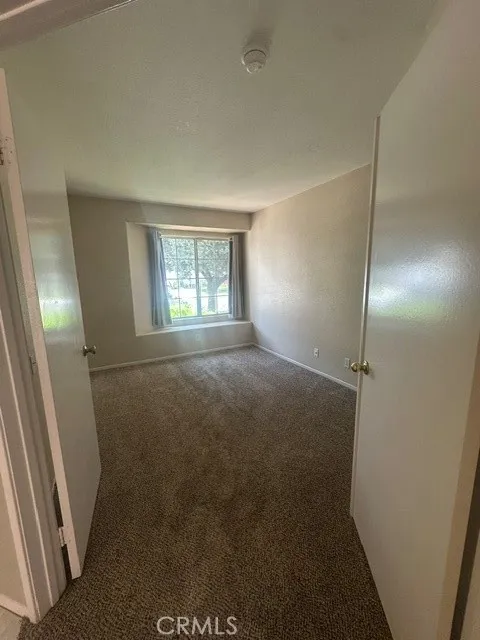 19405 Oakview Lane Lake Elsinore, CA 92530