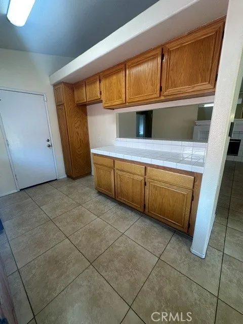 19405 Oakview Lane Lake Elsinore, CA 92530