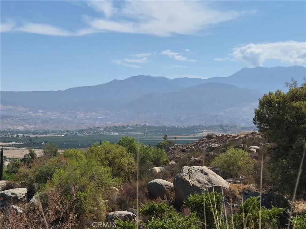 28280 Rawlings Road Hemet, CA 92544