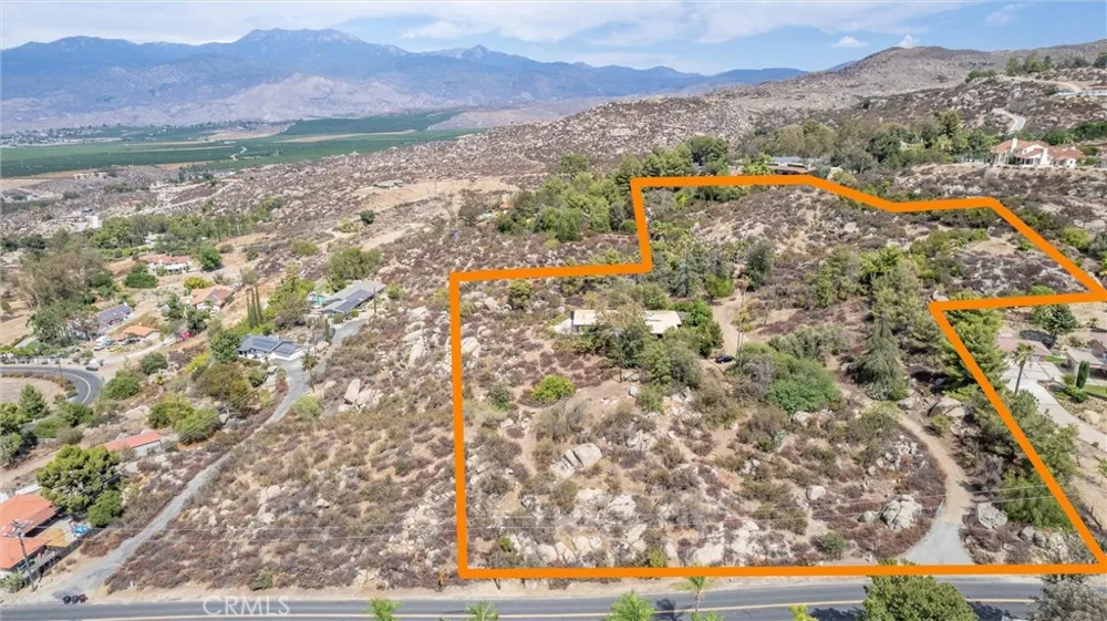 28280 Rawlings Road Hemet, CA 92544