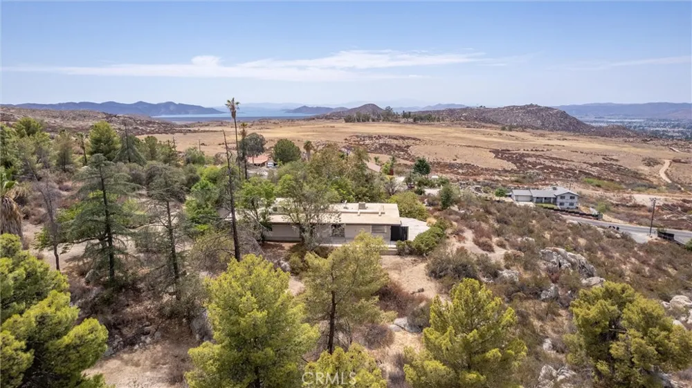 28280 Rawlings Road Hemet, CA 92544