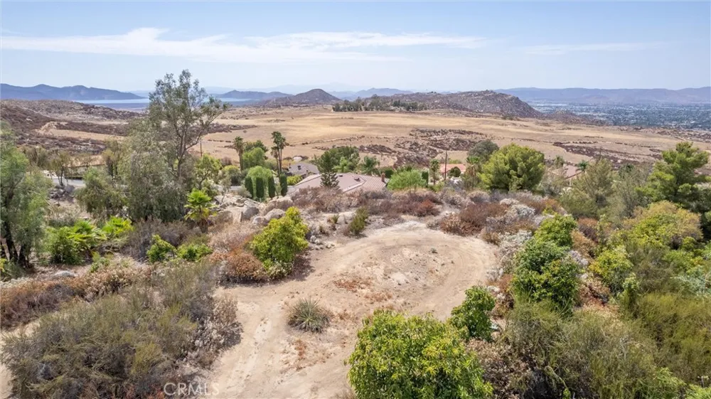 28280 Rawlings Road Hemet, CA 92544