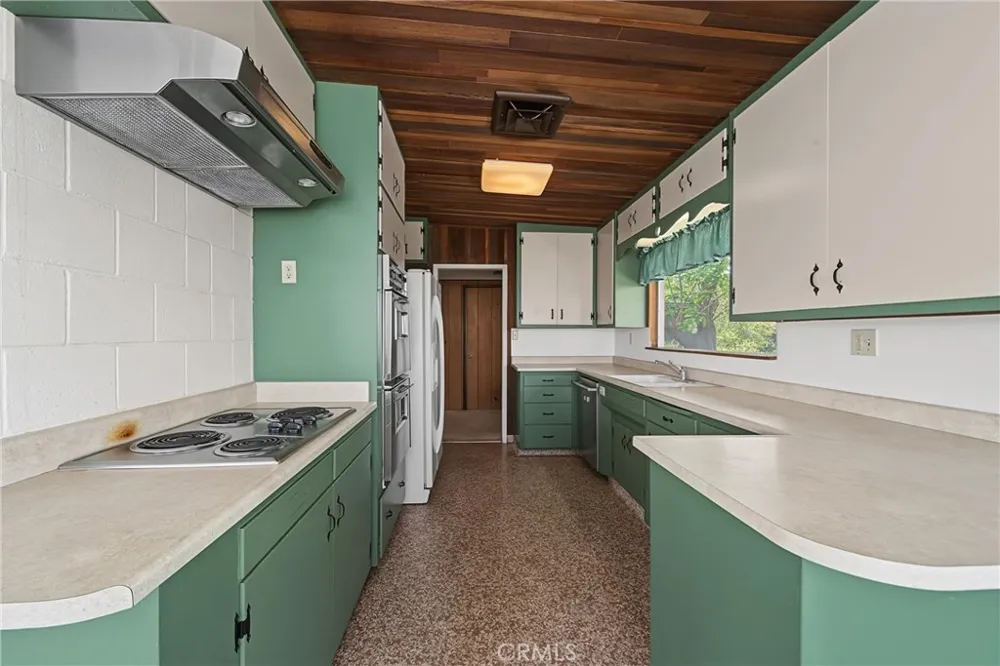 28280 Rawlings Road Hemet, CA 92544