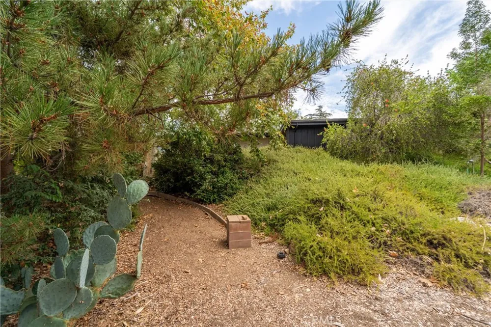 28280 Rawlings Road Hemet, CA 92544
