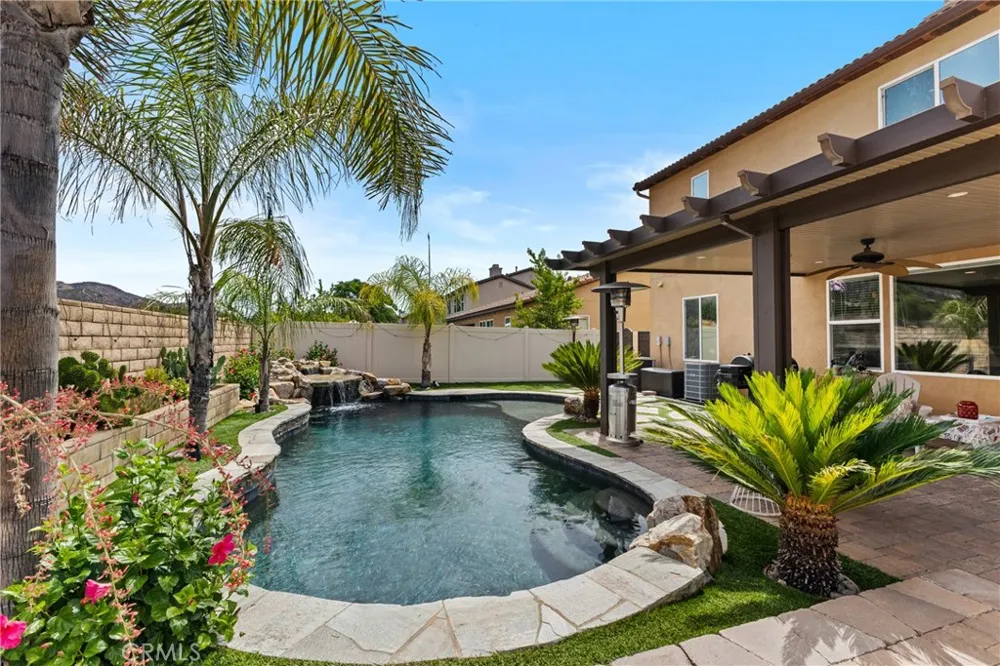 23826 Doheny Wildomar, CA 92595
