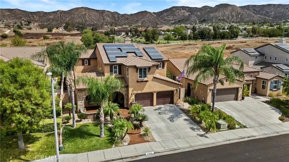 23826 Doheny Wildomar, CA 92595