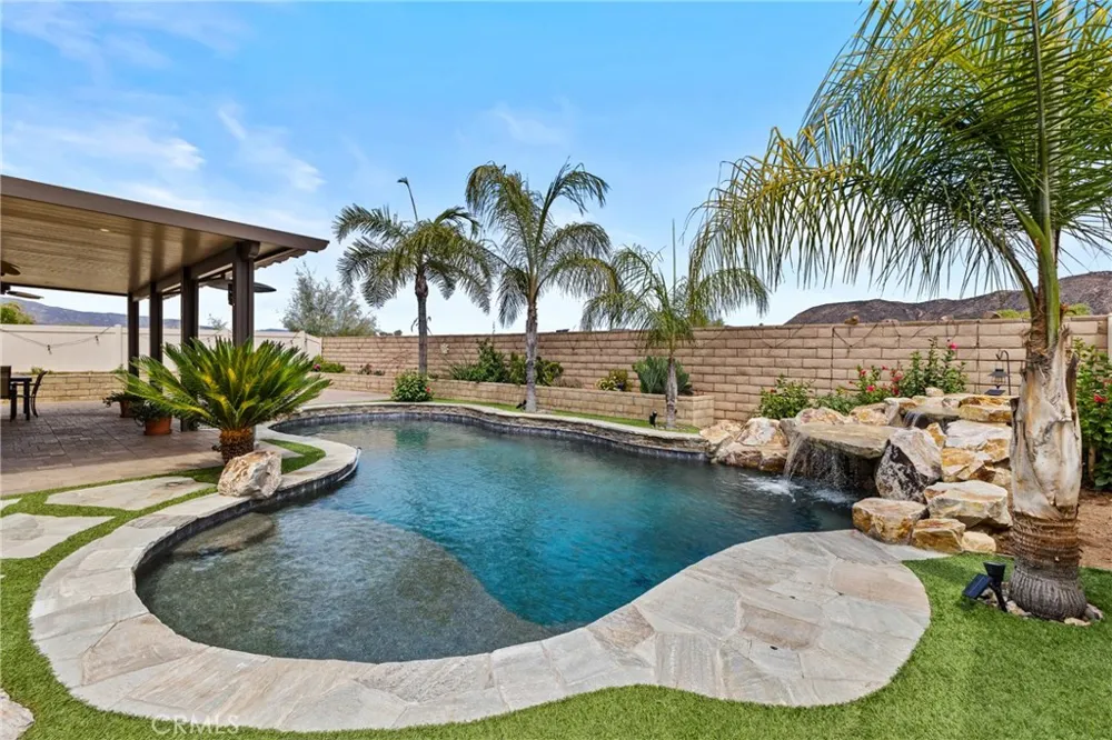 23826 Doheny Wildomar, CA 92595
