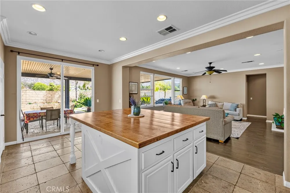 23826 Doheny Wildomar, CA 92595