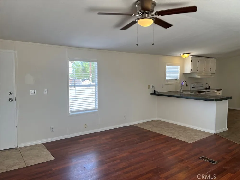 22225 Ellis Avenue Perris, CA 92570