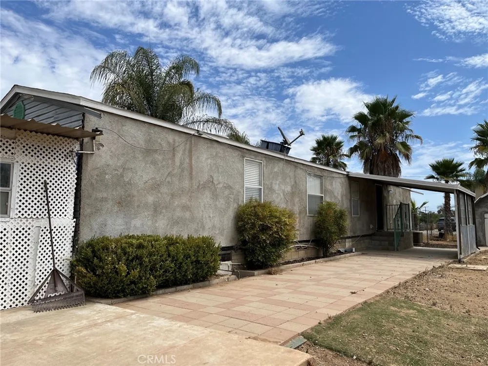 22225 Ellis Avenue Perris, CA 92570