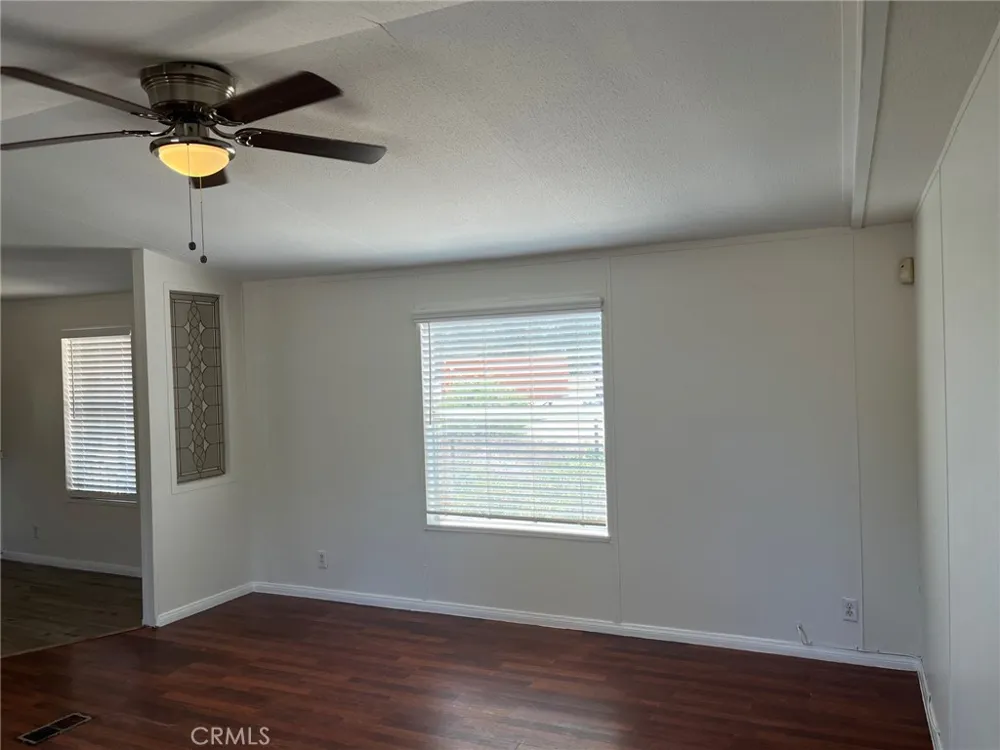 22225 Ellis Avenue Perris, CA 92570