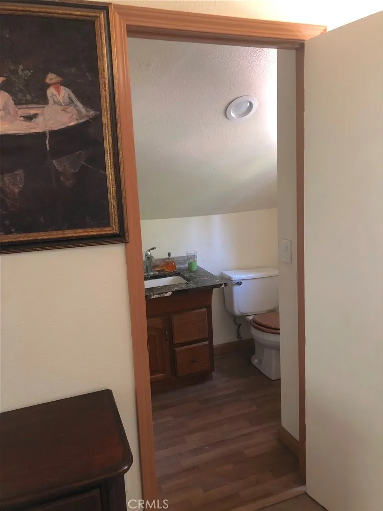 9112 Torrey Pines Road Forest Falls, CA 92339