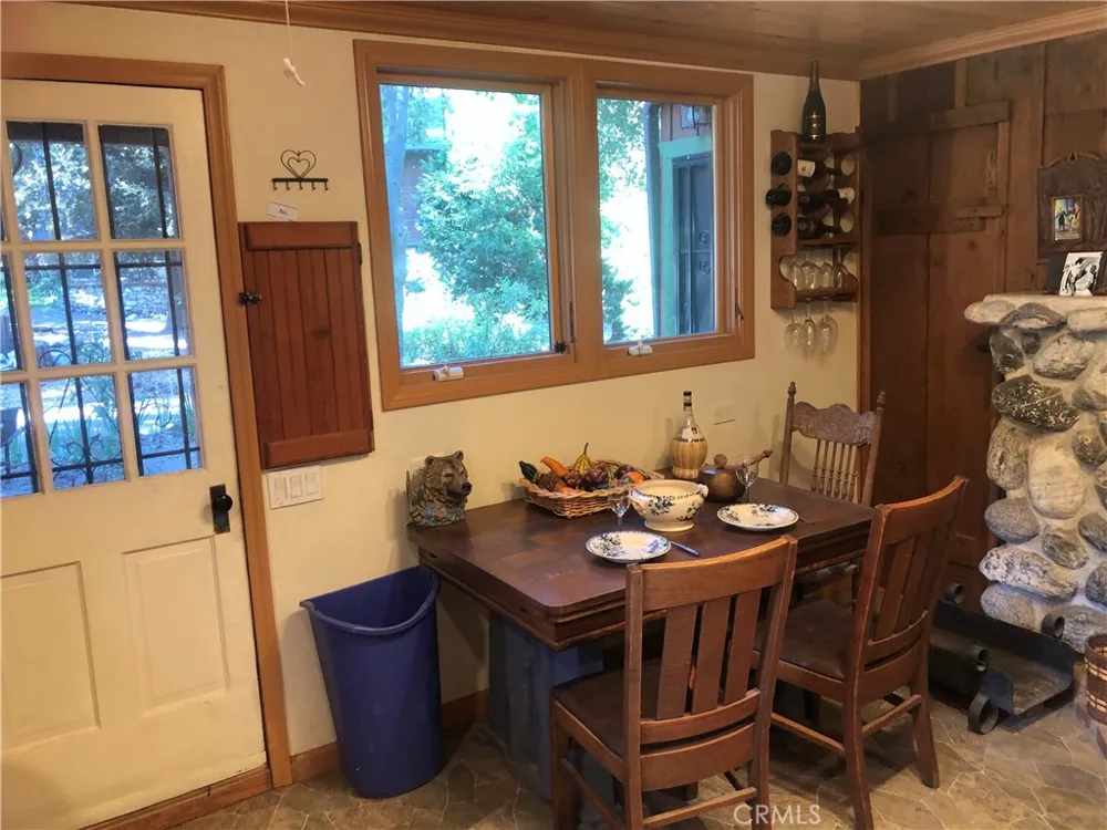 9112 Torrey Pines Road Forest Falls, CA 92339