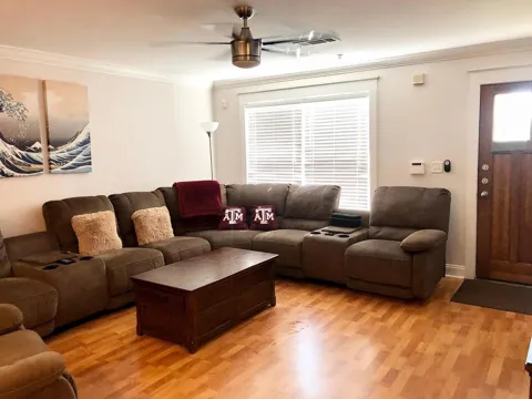 1725 Harvey Mitchell Parkway S #1712